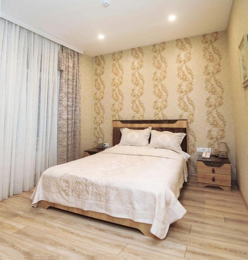 Midcity Hotel Баку Экстерьер фото
